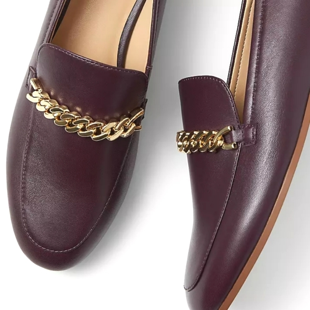 NEW! ANN TAYLOR Deep Burgandy Wine Leather Gold Chain Accent Loafers 9.